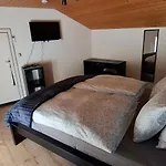 Oda ve Kahvaltı Beat And Bloom Lostallo