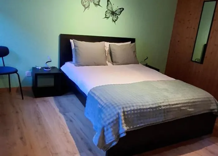 Beat And Bloom Bed & Breakfast *