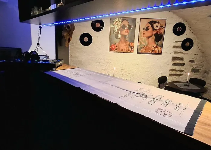 Beat And Bloom Bed & Breakfast